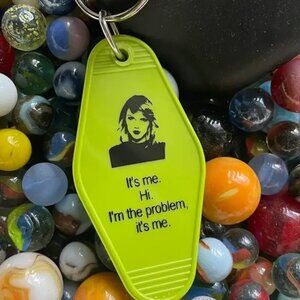 ($8) Taylor Swift Key Chain